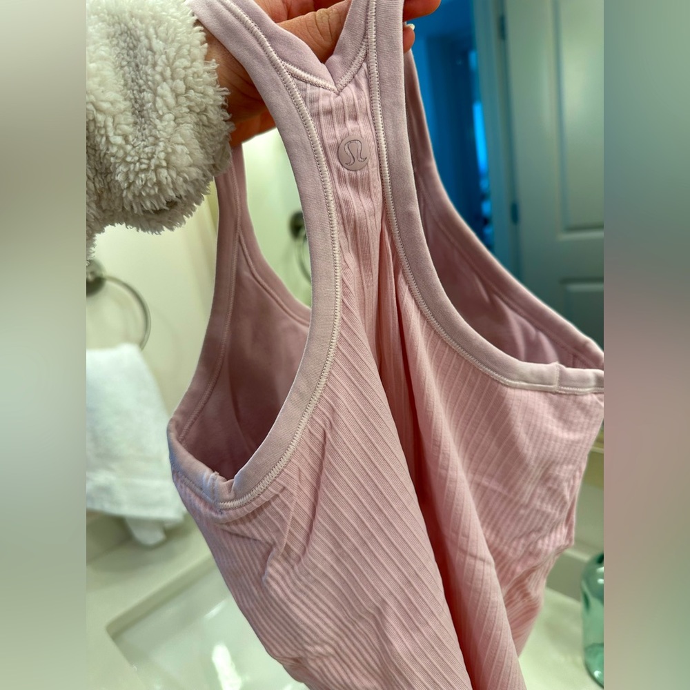 Lululemon built in bra tank